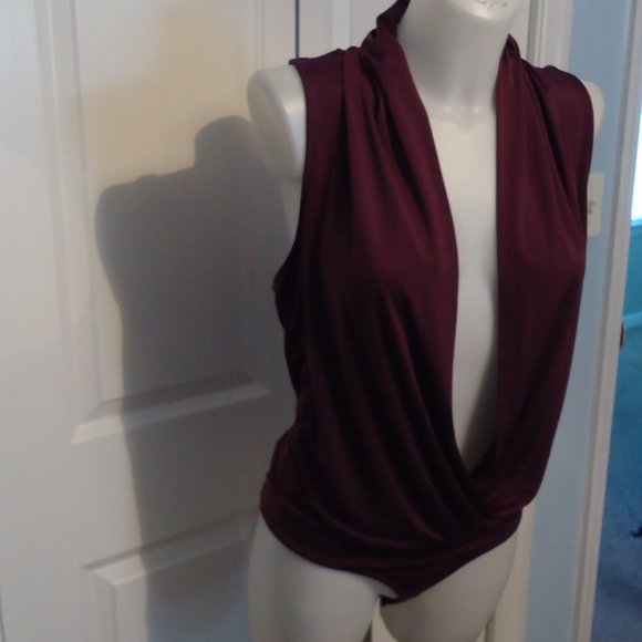 Plunge Sleeveless Bodysuit Large - Picture 2 of 7